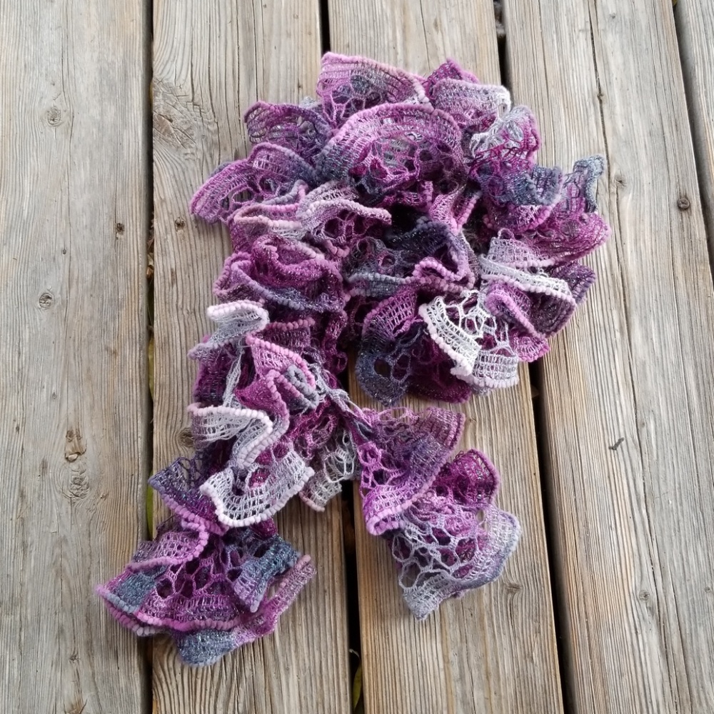 FREE W/Purchase Knitted Ruffle Scarf